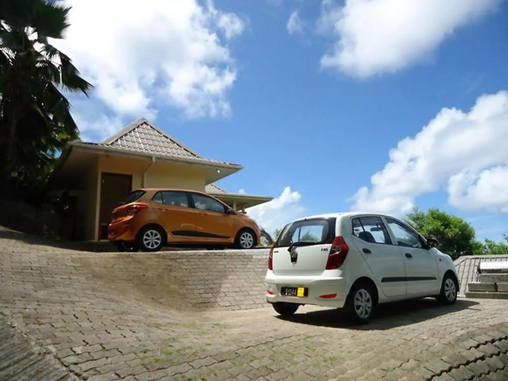 Hotel Devon Residence Mahe Island